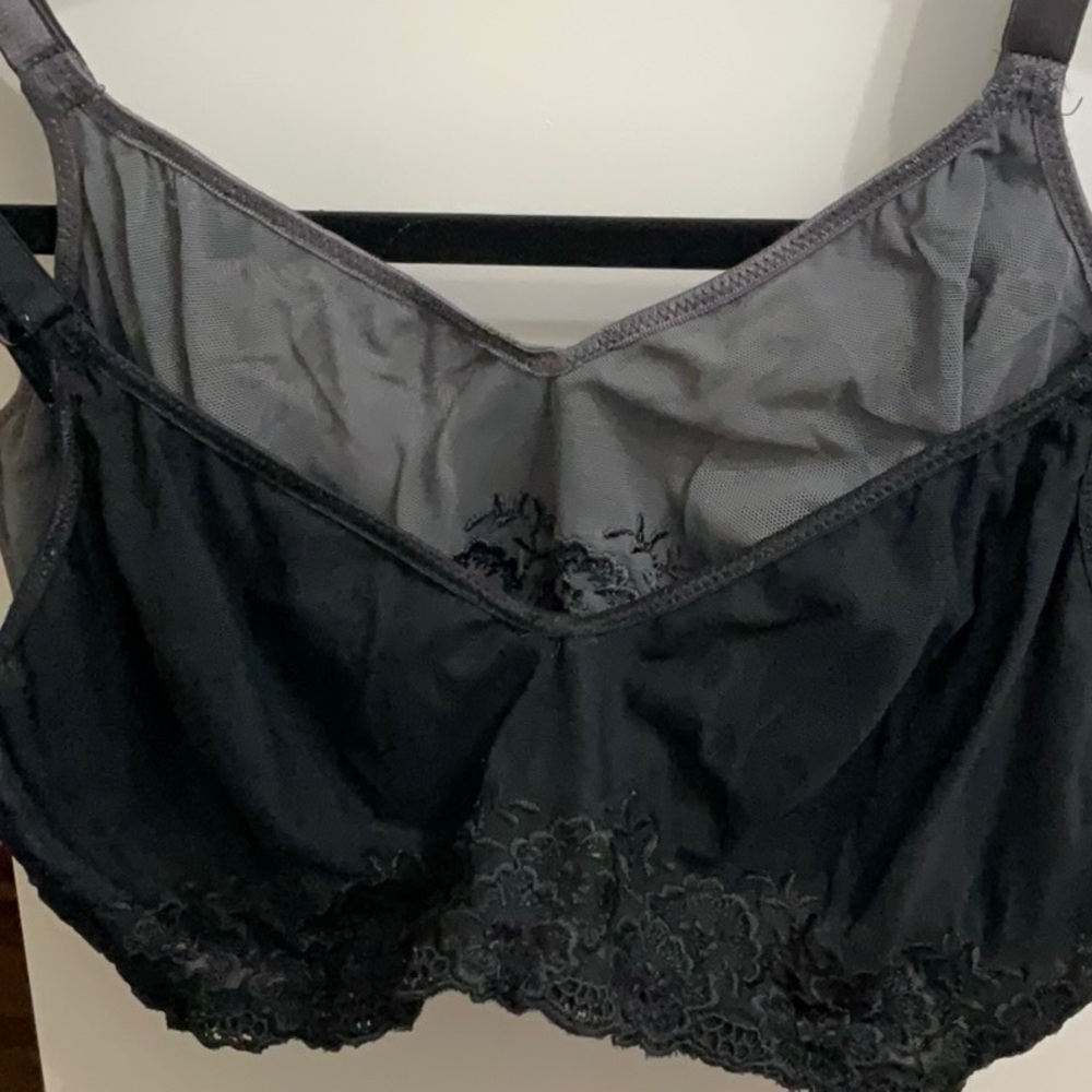 Olga - 2 Bras Elegant Black and Gray Lace